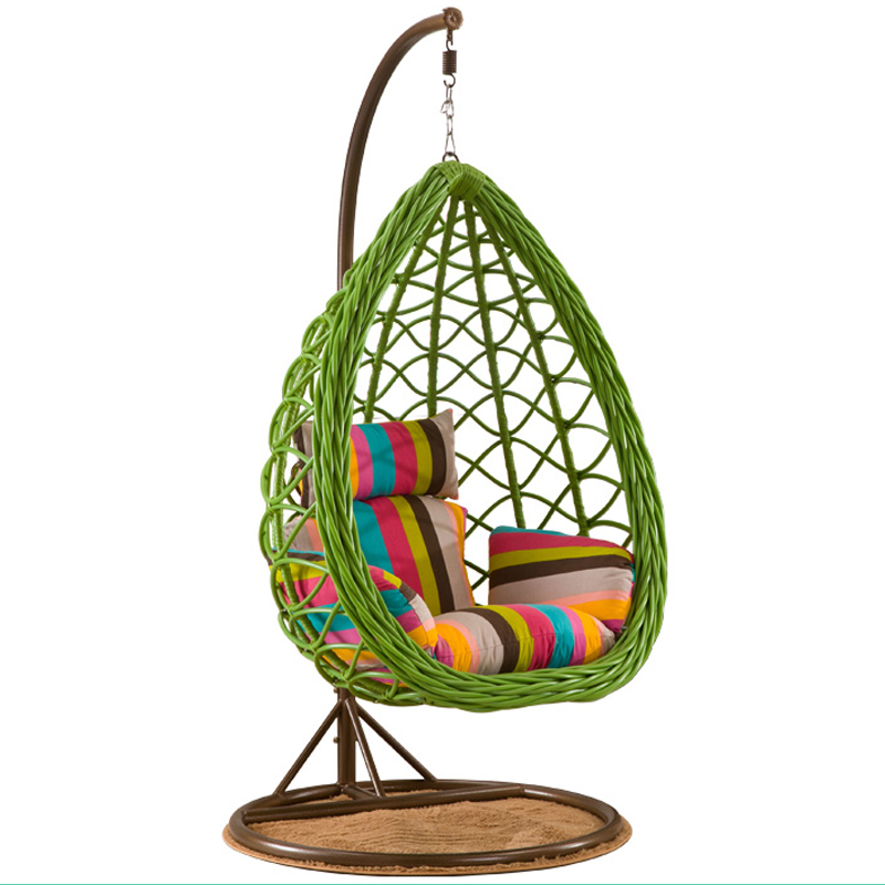 Rattan hanging chair packed detail