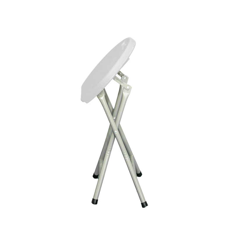 Folding chair, front view